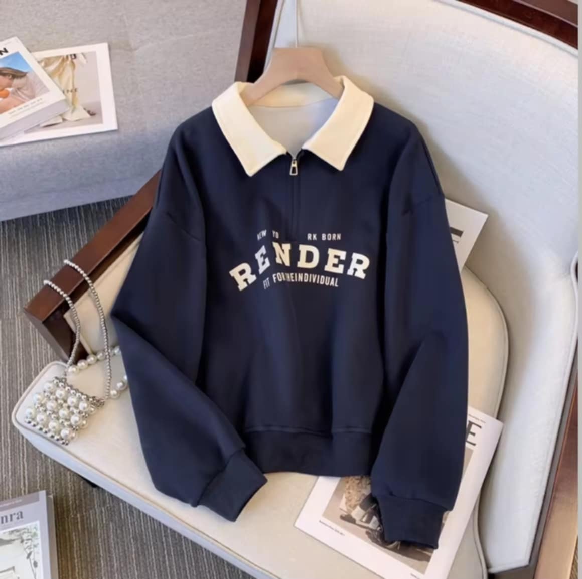 ເສື້ອສະເວດເຕີຄໍປົກ ພິມລາຍ RLNDER ມີຊິບທາງໜ້າ ເຮັດຈາກຜ້າຝ້າຍ  ໃສ່ສະດວກ