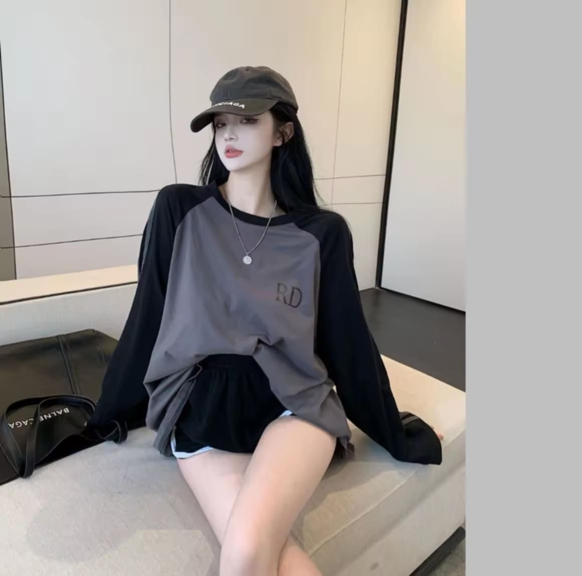 TAO SHOP168 ໃໝ່! ເສື້ອຍືດແຂນຍາວ RD ລາຍງາມນ່າຮັກ ໃສ່ຄູ່ກັນຫຼືໃສ່ໄປທ່ອງທ່ຽວກໍໄດ້ ລາຍງາມ ໃສ່ເປັນແຟຊັ່ນໄດ້ເລີຍ ຜ້າຍືດ ໃສ່ສະບາຍ 💖