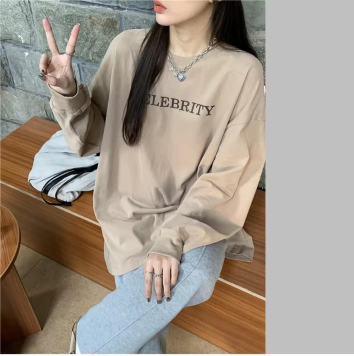 ເສື້ອຍືດແຟຊັ່ນແຂນຍາວ ສຳລັບທັງຊາຍແລະຍິງ ຄໍກົມ ຜ້າດີ ໃສ່ສະບາຍ 💕