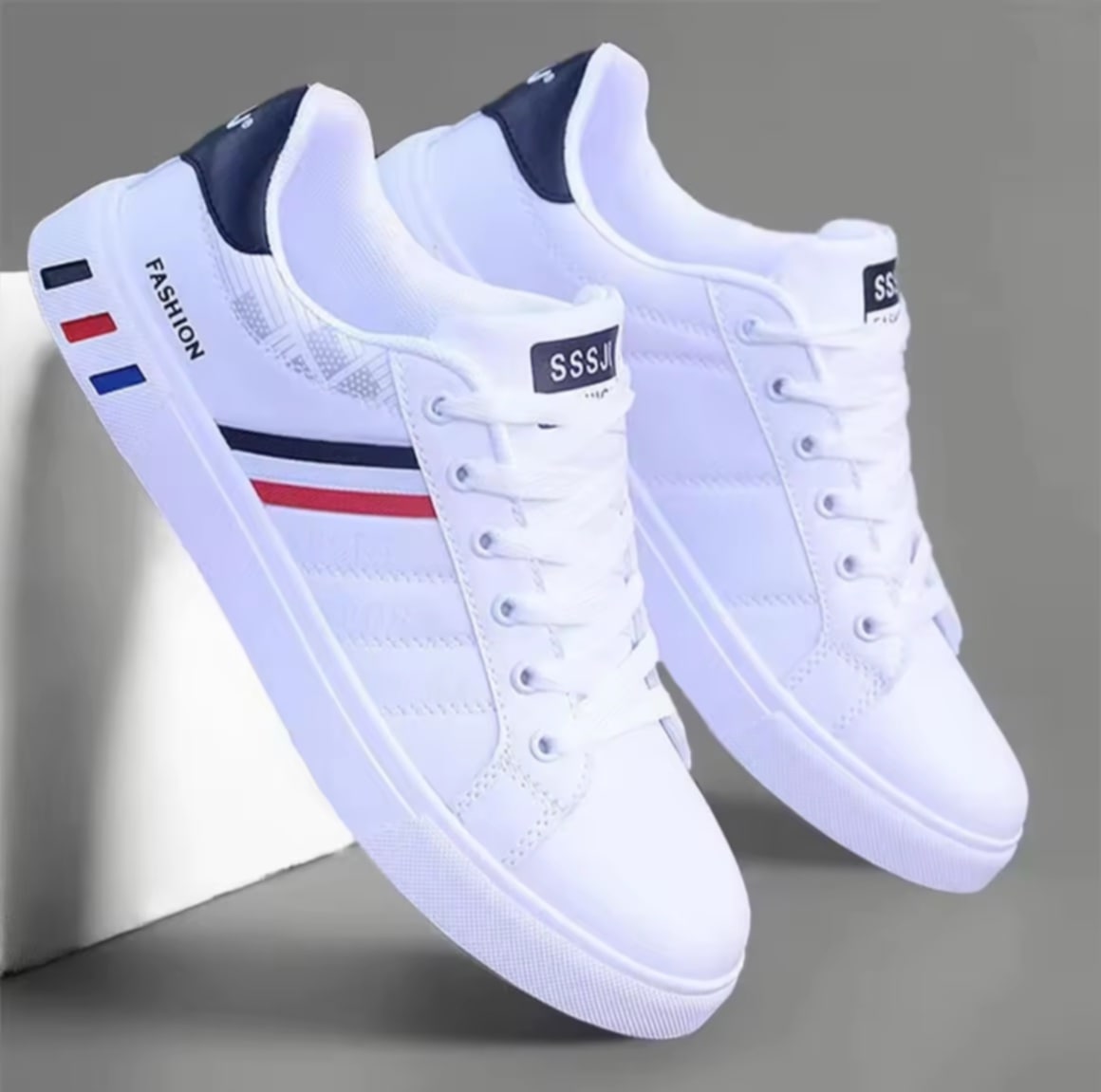 ເກີບຜ້າໃບຜູ້ຊາຍ, ອັບເພີເປັນຮູບແບບລະບາຍອາກາດ ພື້ນເກີບທົນຕໍ່ການກະທົບ